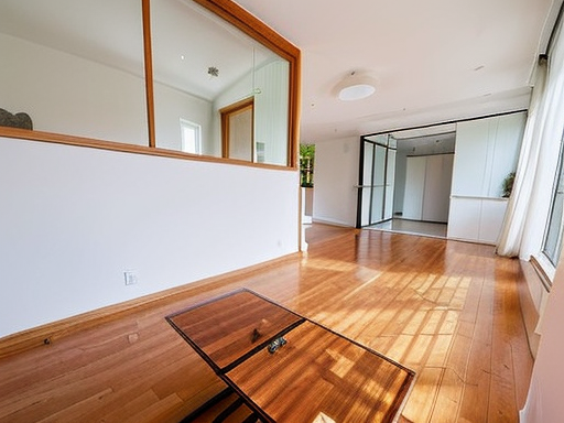 caption-lineart__l1.0