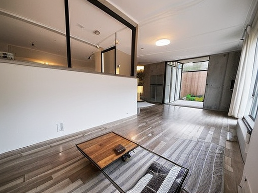 caption-lineart__l1.0