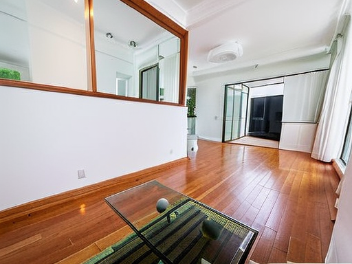 caption-lineart__l1.0