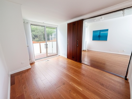 caption-lineart__l1.0